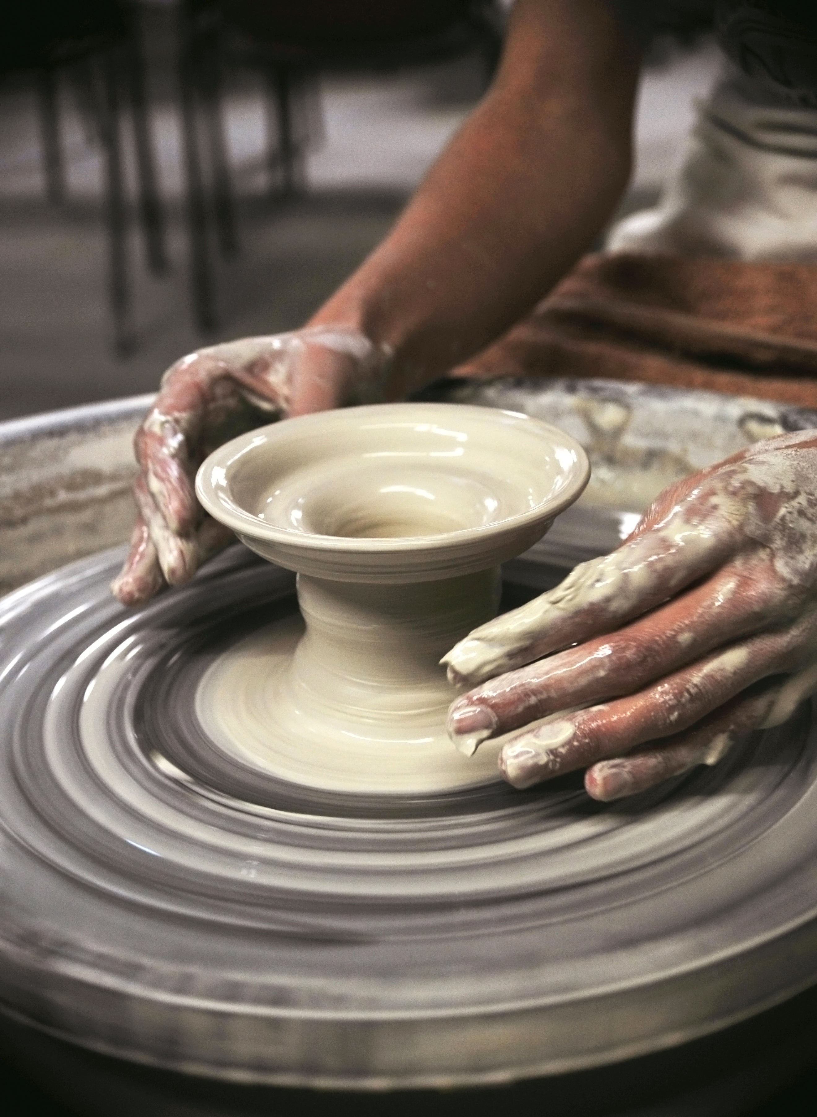 Single pottery wheel lesson